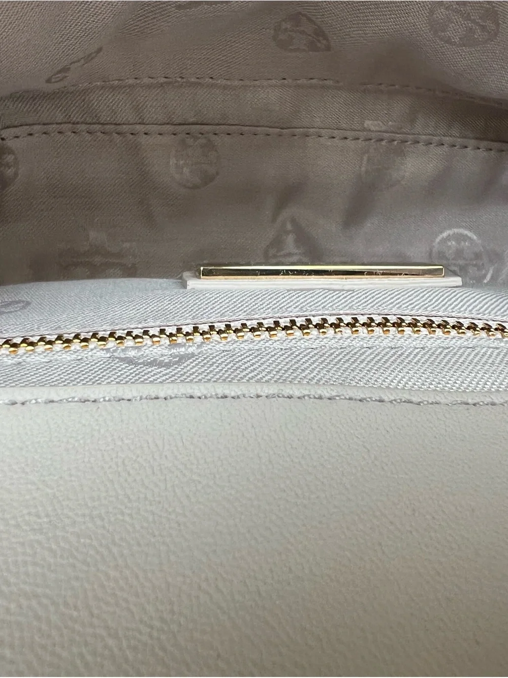 Tory Burch Fleming Shoulder Bag